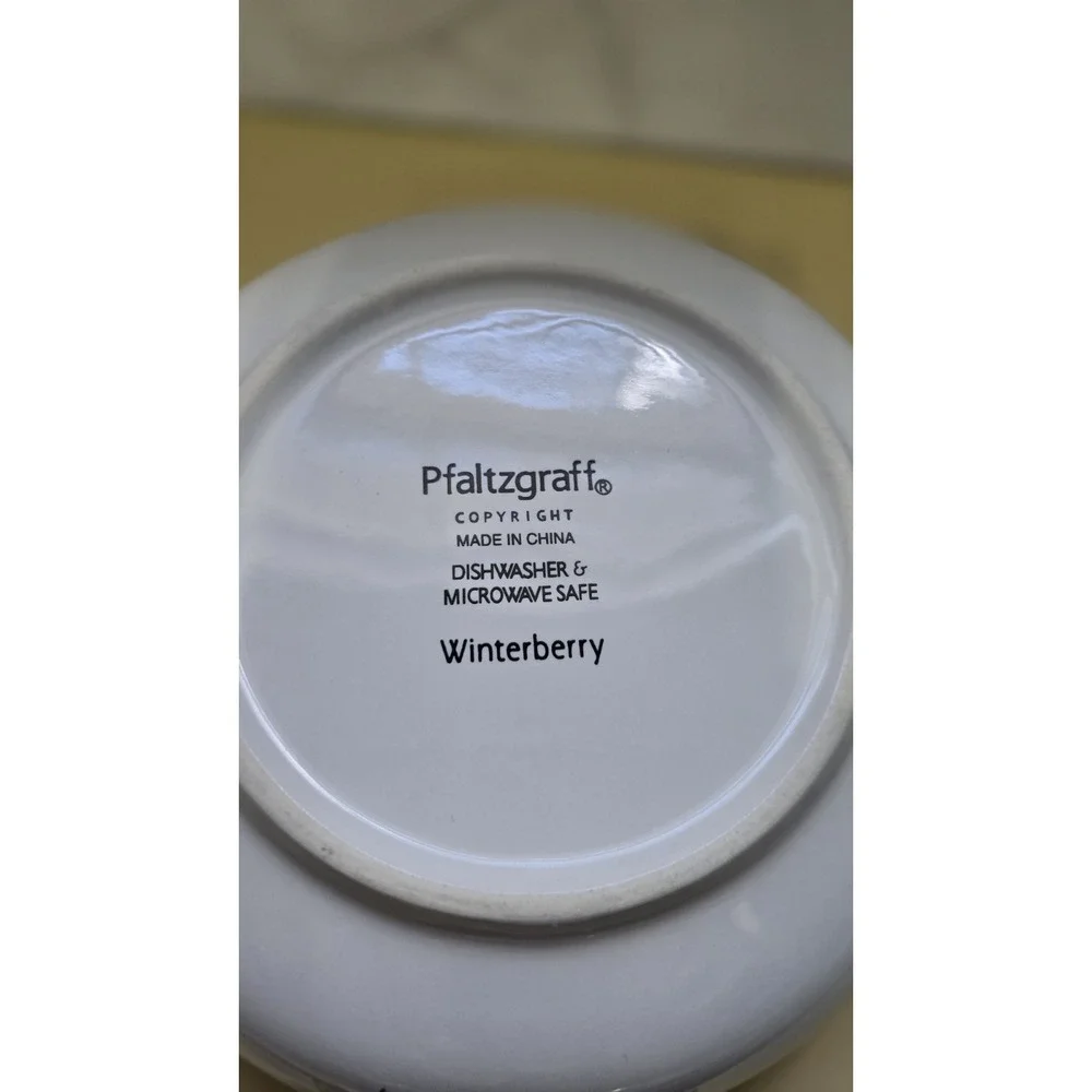 Pfaltzgraff winterberry ceramic